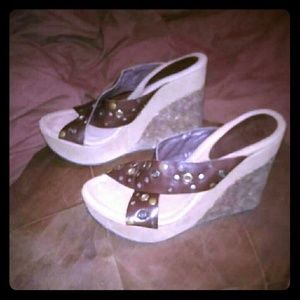 Gianni Bini ladies wedge heels